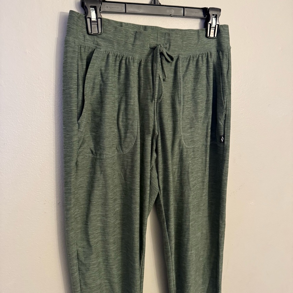 Women's Skechers Go Walk lightweight soft brushed joggers olive green pockets - Picture 6 of 13